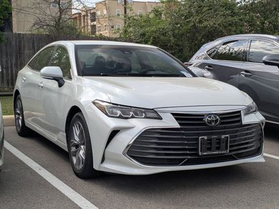 Used 2022 Toyota Avalon XLE