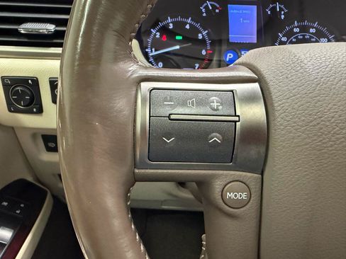 Used 2018 Lexus GX 460 Luxury w/ Preferred Accessory Package AWD/4WD image 28