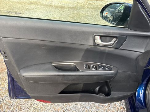 Used 2019 Kia Optima S w/ S Panoramic Sunroof Package image 26