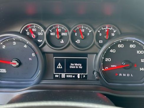 Used 2024 Chevrolet Silverado 2500 Custom w/ Custom Value Package image 18