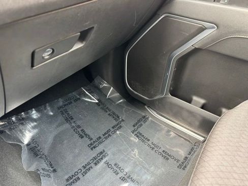 Certified 2025 Chevrolet Silverado 1500 LT image 18