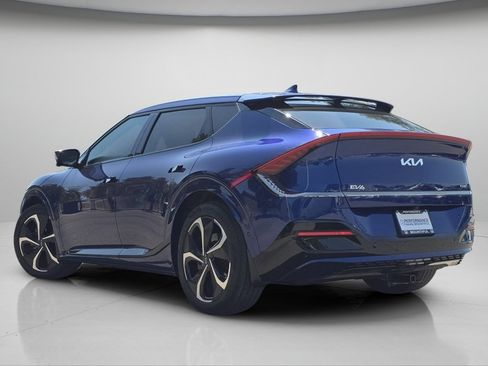Used 2022 Kia EV6 GT-Line w/ GT-Line Suede Seat Package AWD/4WD image 18