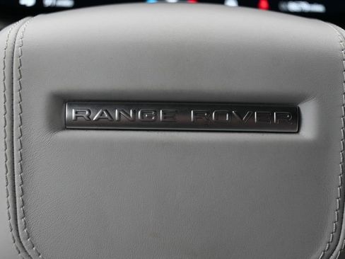 Used 2025 Land Rover Range Rover Sport SE AWD/4WD image 21