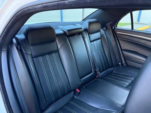 Used 2015 Chrysler 300 S image 19
