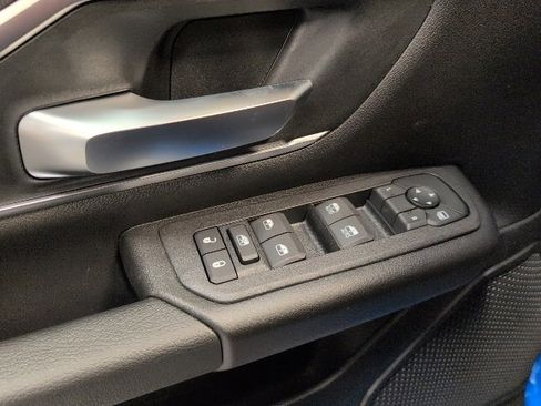 New 2026 RAM 1500 Big Horn w/ Night Edition image 18