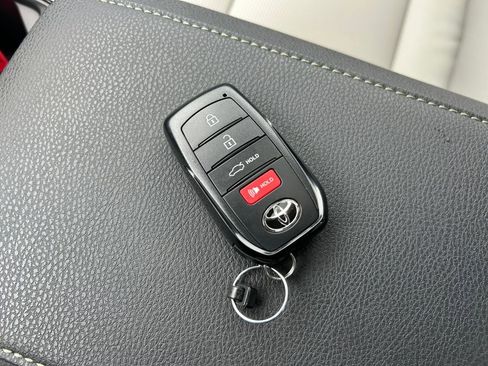 New 2026 Toyota Camry XLE image 33