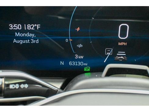 Used 2023 Cadillac Lyriq 2WD image 40