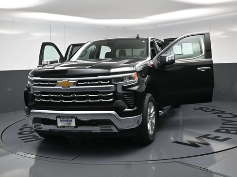 Used 2025 Chevrolet Silverado 1500 LTZ w/ LTZ Premium Package AWD/4WD image 23