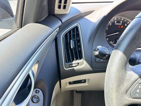 Used 2019 INFINITI Q50 Luxe w/ Essential Package (3.0T Luxe) image 33