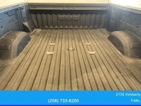 Used 2025 GMC Sierra 2500 SLE AWD/4WD image 14
