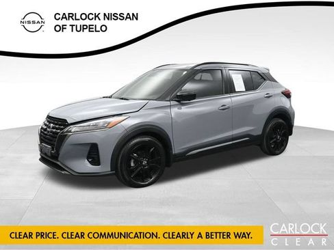Used 2024 Nissan Kicks SR w/ SR Premium Package FWD image 1