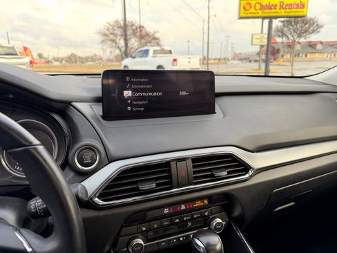 Used 2023 MAZDA CX-9 Touring image 13