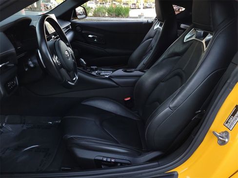Used 2022 Toyota Supra image 16