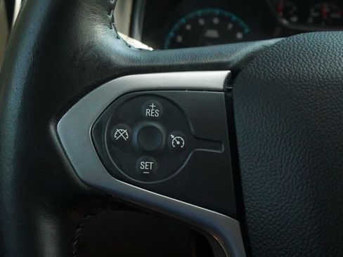 Used 2019 Chevrolet Colorado LT w/ LT Convenience Package RWD image 16