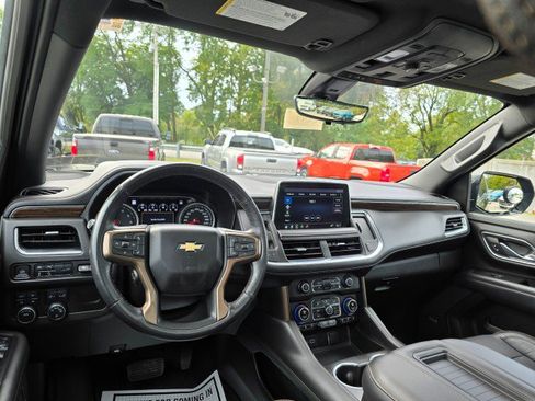 Used 2021 Chevrolet Suburban High Country image 22