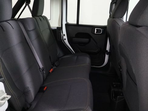 Used 2024 Jeep Wrangler Unlimited Sport AWD/4WD image 14