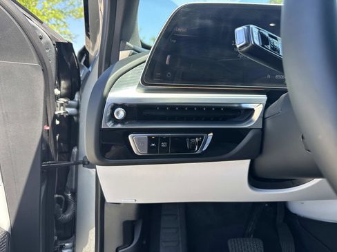 New 2026 Cadillac Lyriq Sport RWD image 33