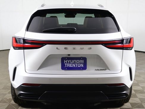 Used 2022 Lexus NX 250 FWD w/ Premium Package image 12