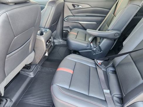 Used 2026 Chevrolet Traverse RS w/ LPO, Floor Liner Package AWD/4WD image 31