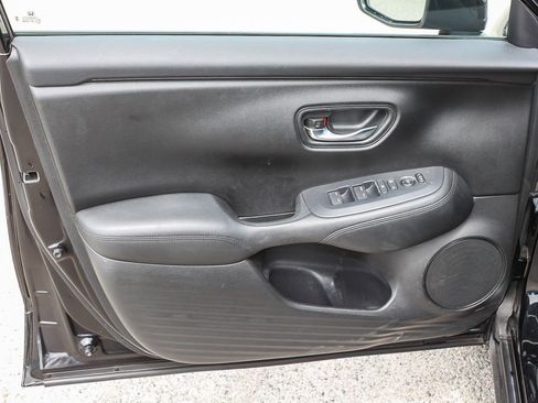 Used 2024 Honda HR-V LX image 21