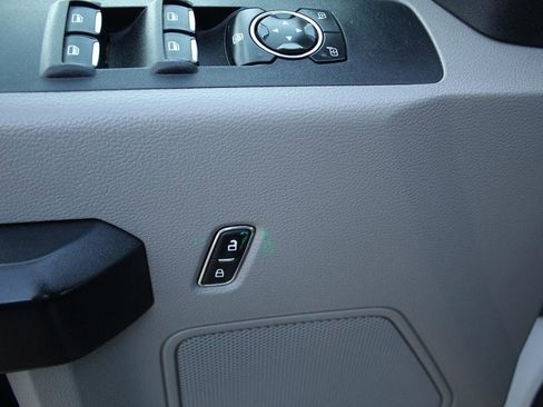 Used 2019 Ford F250 XL w/ Power Equipment Group image 15