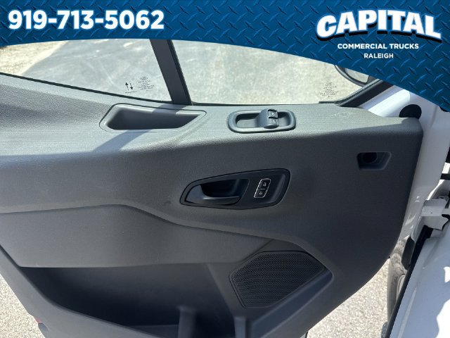 Used 2024 Ford Transit 250 148 High Roof Extended RWD image 28