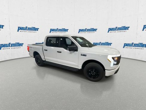 Certified 2025 Ford F150 Lightning XLT AWD/4WD image 13