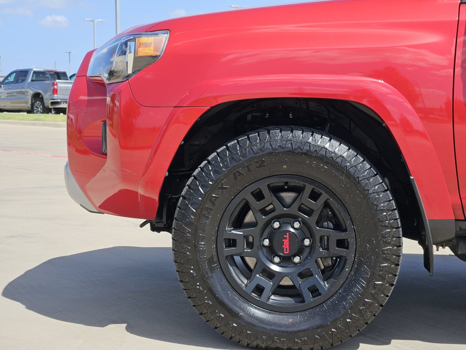 Used 2023 Toyota 4Runner TRD Off-Road Premium w/ Off Road Premium Plus Package AWD/4WD image 12