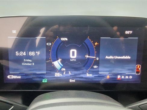 New 2026 Chevrolet Equinox EV LT image 16