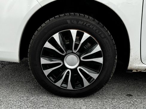 Used 2019 Nissan NV200 SV w/ Navigation Package FWD image 7