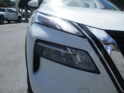 Used 2021 Nissan Rogue SL image 37