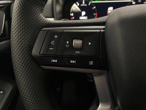 New 2026 Mitsubishi Outlander SEL image 16