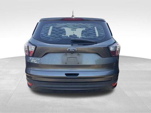 Used 2017 Ford Escape S FWD image 4