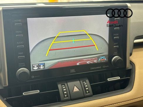 Used 2020 Toyota RAV4 Limited image 19