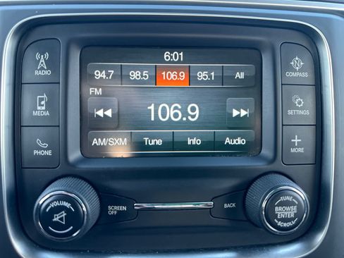 Used 2019 RAM 1500 Classic SLT RWD image 22