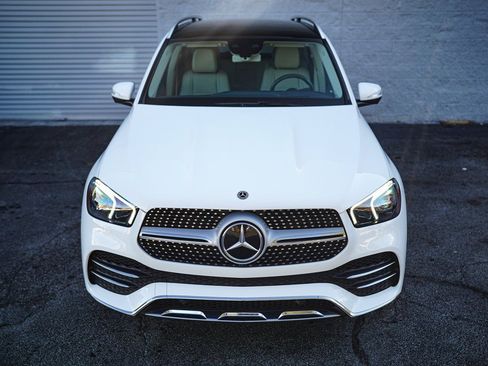 Used 2020 Mercedes-Benz GLE 350 w/ AMG Line Exterior image 5