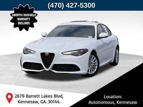 Used 2022 Alfa Romeo Giulia Sprint RWD image 1