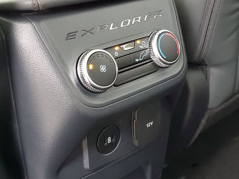 New 2026 Ford Explorer Active w/ Active Comfort Package image 30