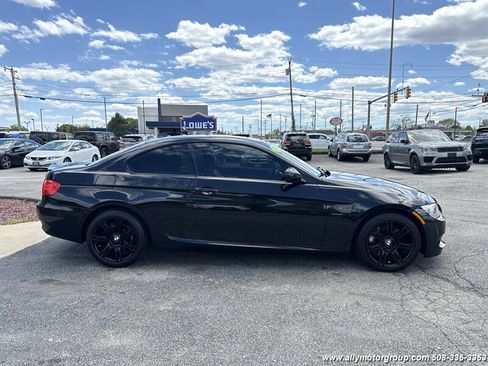 Used 2012 BMW 335i xDrive Coupe AWD/4WD image 2
