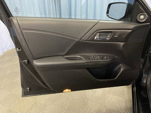 Used 2014 Honda Accord EX-L image 11