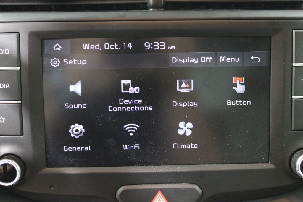 Used 2025 Kia Soul LX w/ LX Technology Package FWD image 31