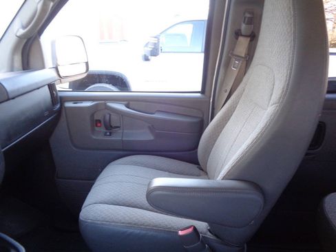Used 2014 Chevrolet Express 3500 LT w/ LT Preferred Equipment Group RWD image 19