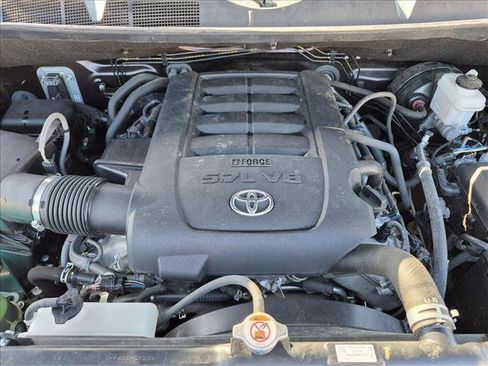 Used 2021 Toyota Tundra Limited w/ Limited Premium Package AWD/4WD image 24