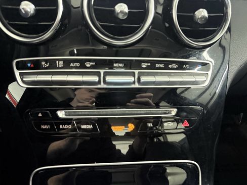 Used 2015 Mercedes-Benz C 300 4MATIC Sedan image 28