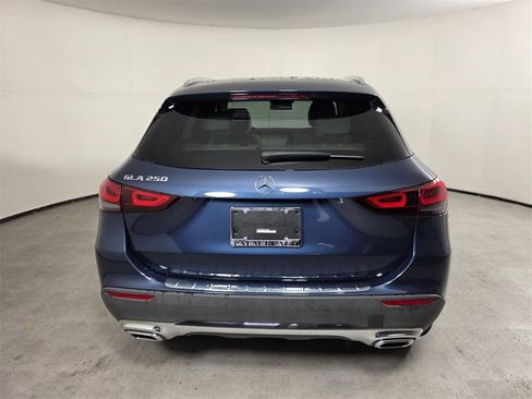 Used 2023 Mercedes-Benz GLA 250 image 5