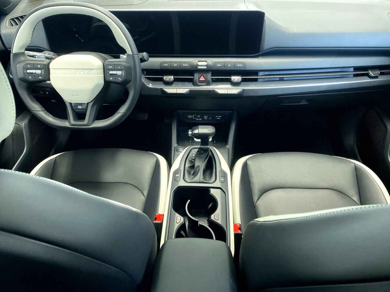 Certified 2026 Kia K4 GT-Line w/ GT-Line Sunroof Package FWD image 32