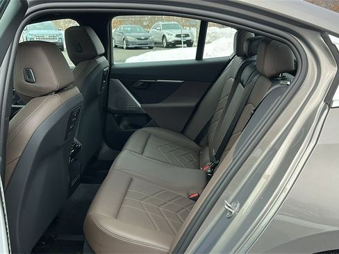 Used 2024 BMW 530i xDrive w/ Premium Package image 20