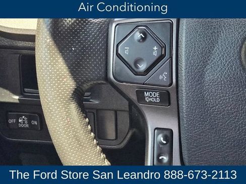 Used 2019 Toyota Tacoma TRD Sport w/ Technology Package RWD image 20