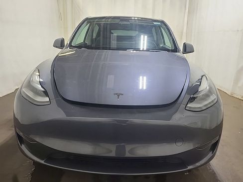 Used 2023 Tesla Model Y Performance AWD/4WD image 2
