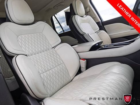 Used 2020 Lincoln Aviator Black Label Grand Touring AWD/4WD image 4